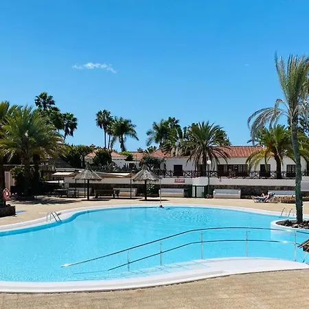 شقة Parque Golf Mit Pool